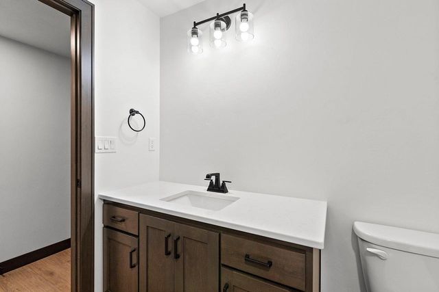 3718 HAROLDS WAY, Suamico, WI 54313