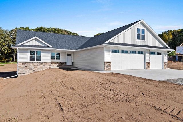 3718 HAROLDS WAY, Suamico, WI 54313