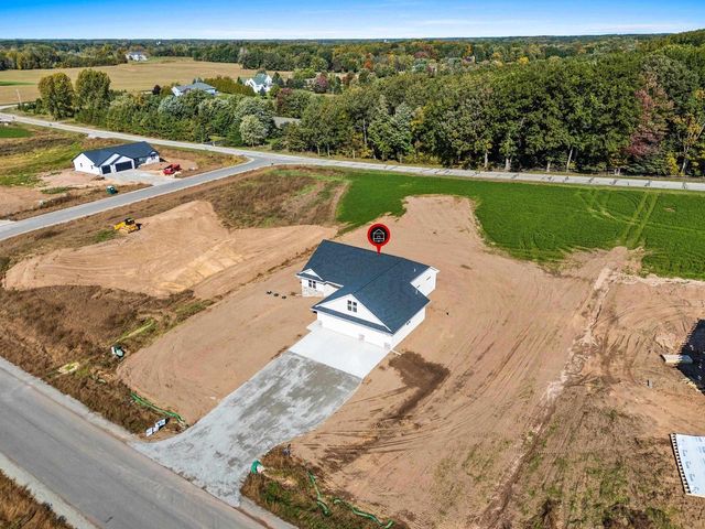 3718 HAROLDS WAY, Suamico, WI 54313