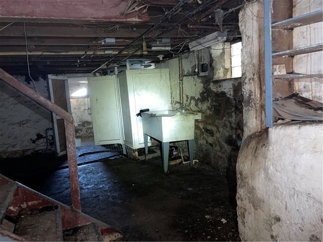 124 E 15th Ave, Homestead, PA 15120