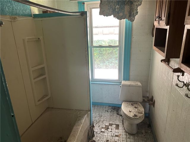 124 E 15th Ave, Homestead, PA 15120