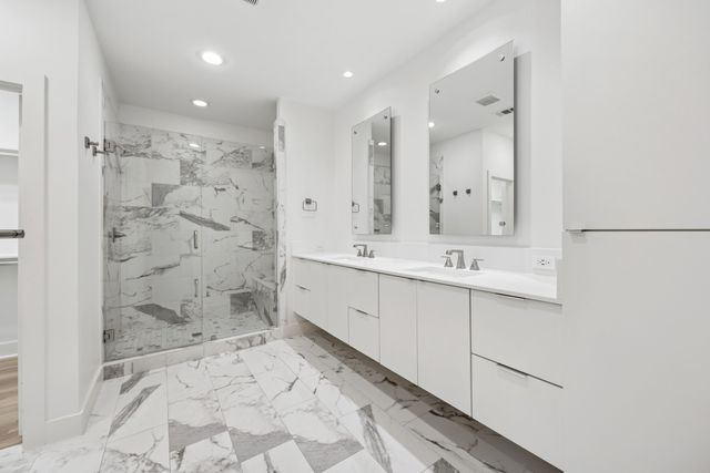 6529 Roper Street, Dallas, TX 75209