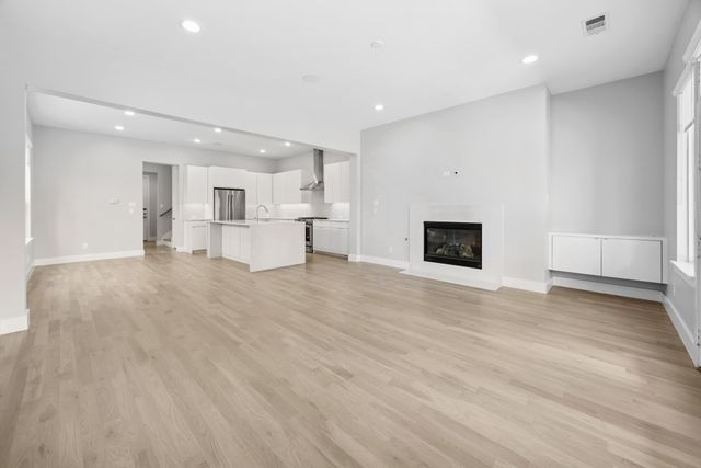 6529 Roper Street, Dallas, TX 75209