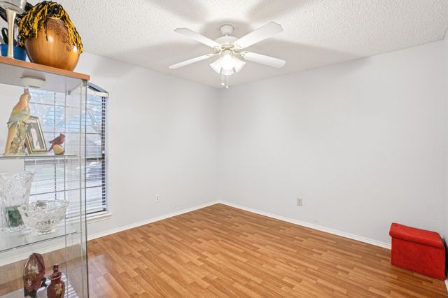 634 Rickey Canyon Avenue, Desoto, TX 75115