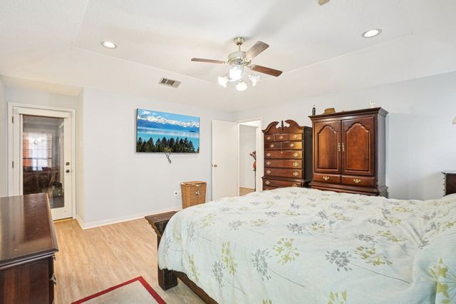 634 Rickey Canyon Avenue, Desoto, TX 75115