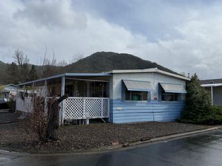 515 E Main Street 19, Rogue River, OR 97537