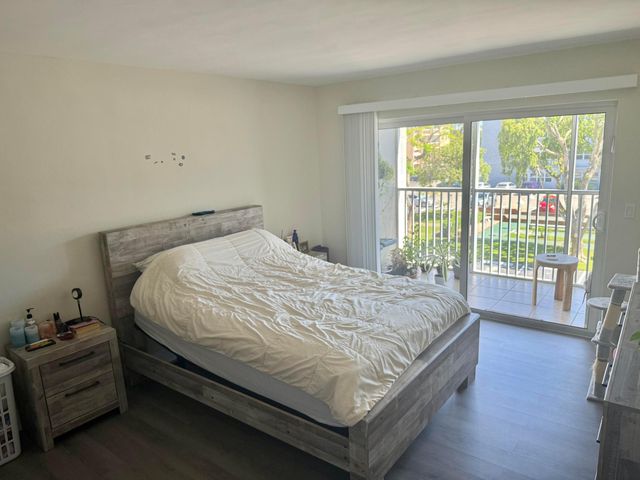 330 SE 2nd Street 303h, Hallandale Beach, FL 33009