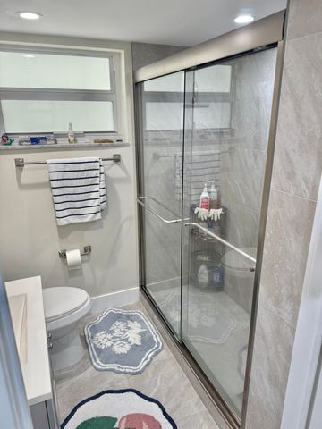 330 SE 2nd Street 303h, Hallandale Beach, FL 33009