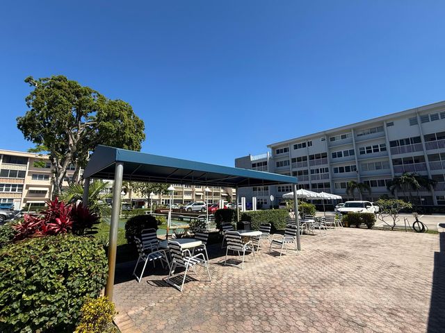 330 SE 2nd Street 303h, Hallandale Beach, FL 33009