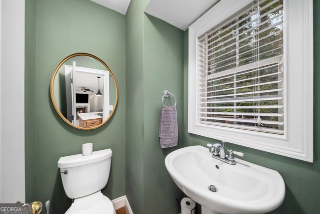 1999 North Ridgeway Road NE, Atlanta, GA 30345