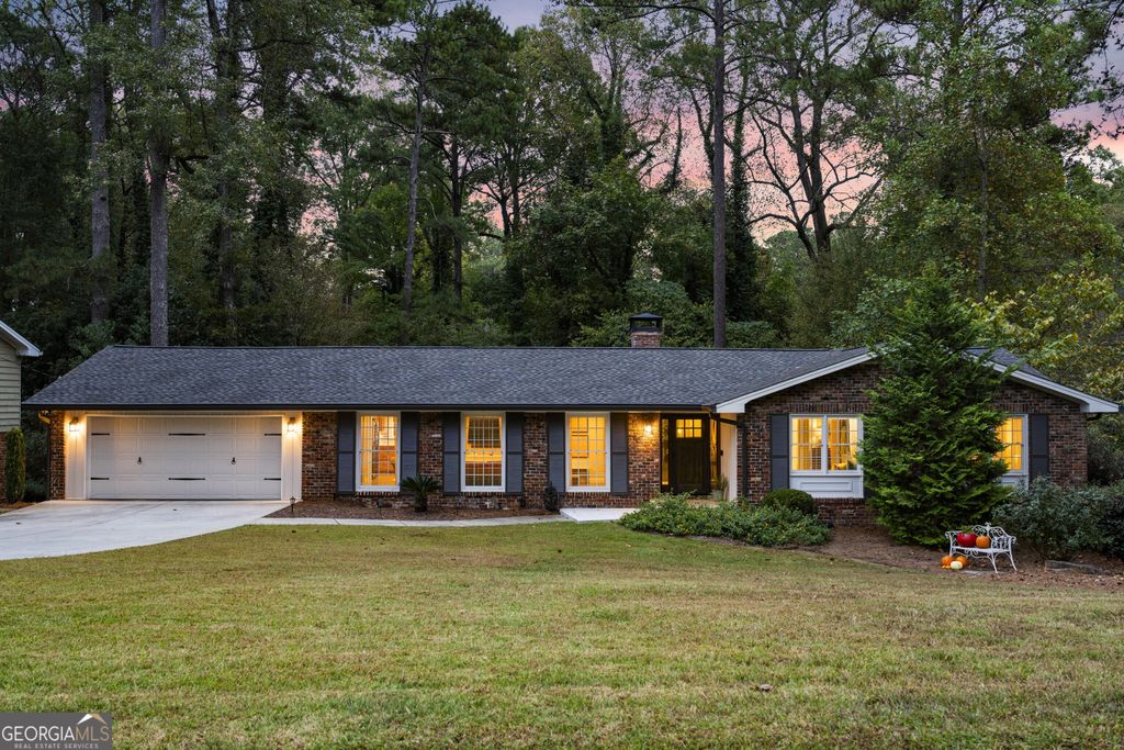 1999 North Ridgeway Road NE, Atlanta, GA 30345