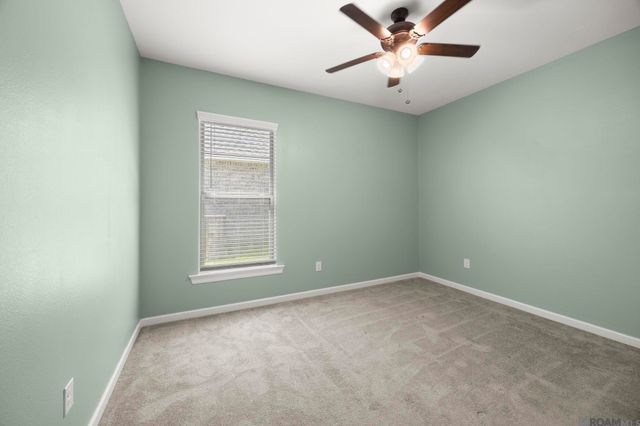 39116 Forestwood Ave, Gonzales, LA 70737