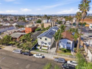 525 W 85th Street, Los Angeles, CA 90044