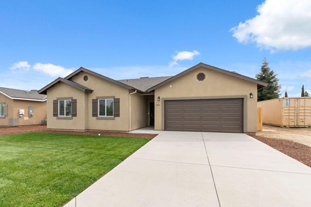 3441 E Douglas Avenue, Visalia, CA 93292