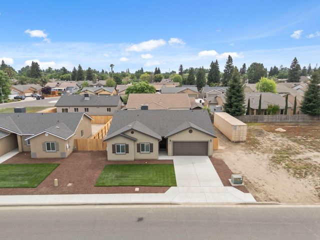 3441 E Douglas Avenue, Visalia, CA 93292