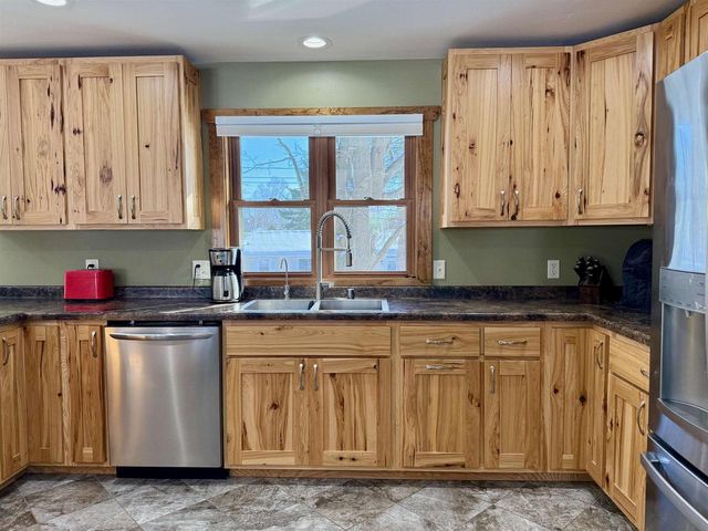 440 Bradford Drive, Waterloo, WI 53594