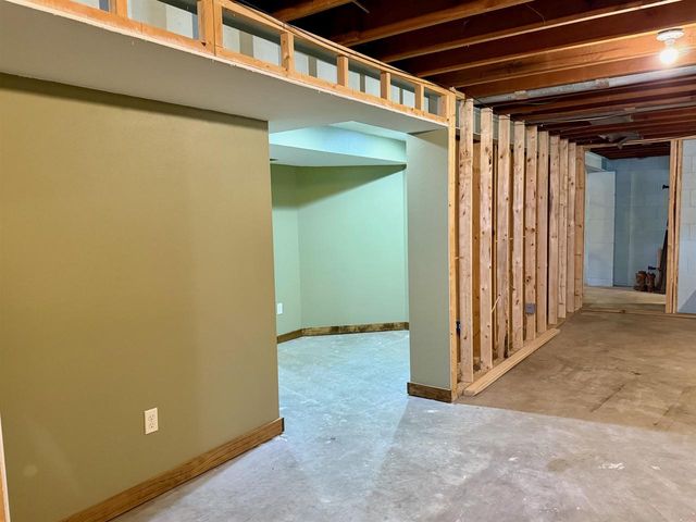 440 Bradford Drive, Waterloo, WI 53594