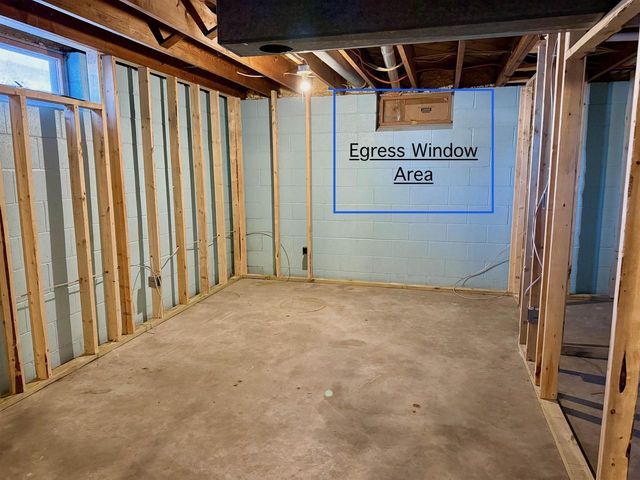 440 Bradford Drive, Waterloo, WI 53594