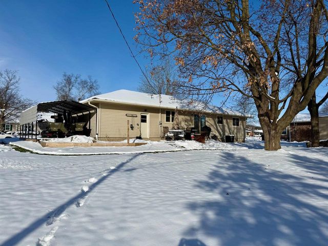 440 Bradford Drive, Waterloo, WI 53594
