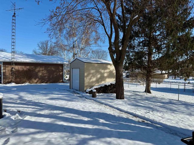 440 Bradford Drive, Waterloo, WI 53594
