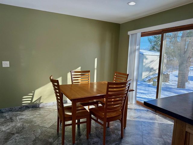 440 Bradford Drive, Waterloo, WI 53594