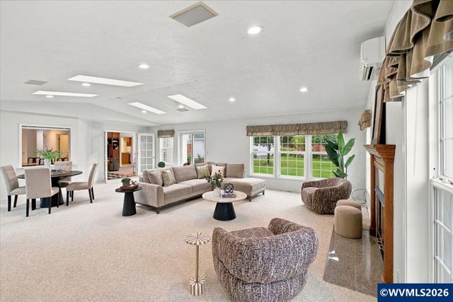3830 Firwood Cir SE, Albany, OR 97322