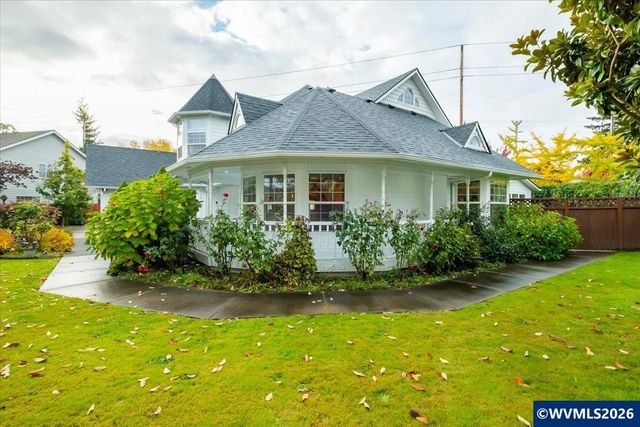 3830 Firwood Cir SE, Albany, OR 97322