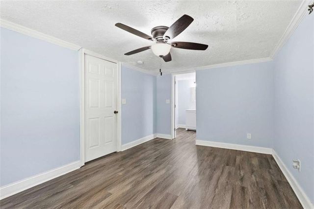 184 Fairview Drive, Fairburn, GA 30213
