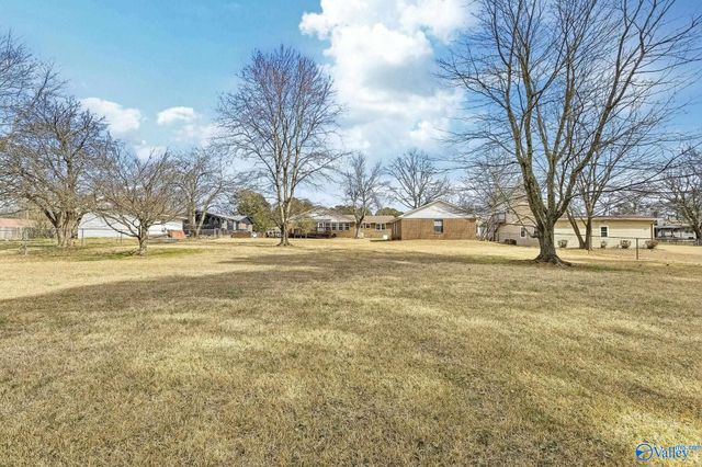 1103 9th Street NW, Arab, AL 35016