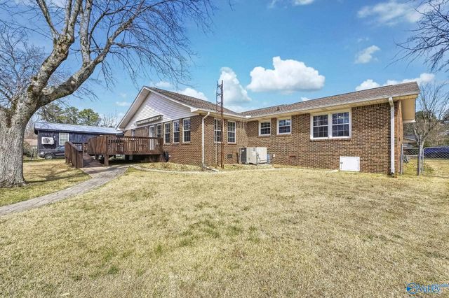 1103 9th Street NW, Arab, AL 35016