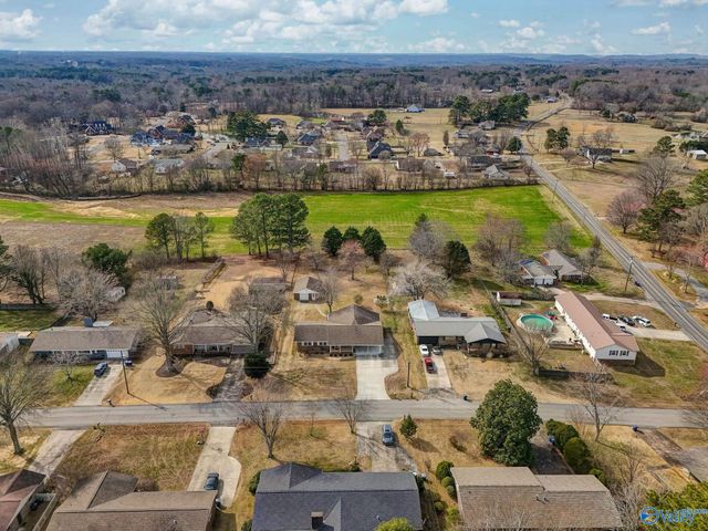 1103 9th Street NW, Arab, AL 35016