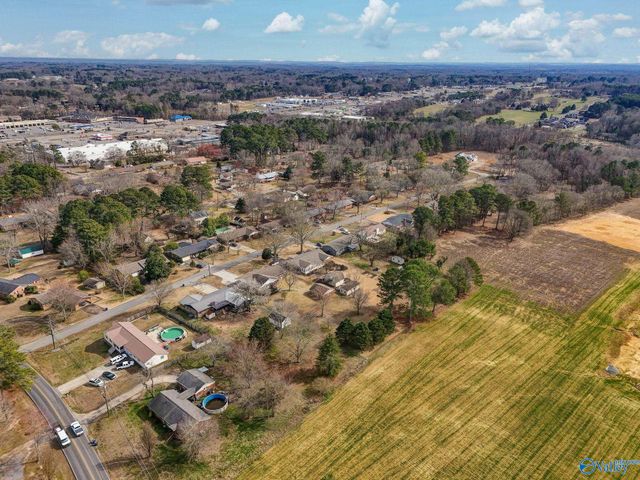 1103 9th Street NW, Arab, AL 35016