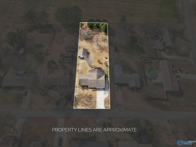 1103 9th Street NW, Arab, AL 35016