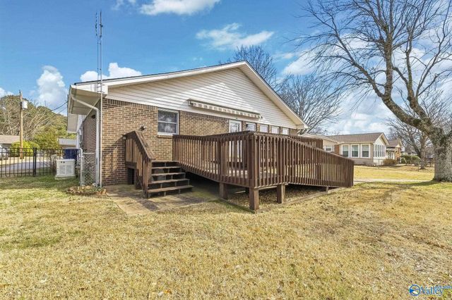 1103 9th Street NW, Arab, AL 35016