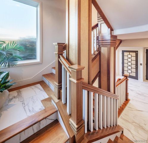 187 Cherry Ave, Carlsbad, CA 92008