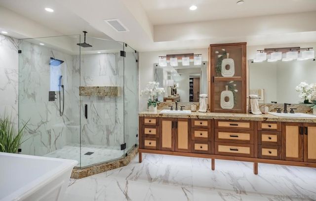 187 Cherry Ave, Carlsbad, CA 92008