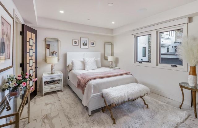 187 Cherry Ave, Carlsbad, CA 92008