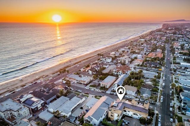 187 Cherry Ave, Carlsbad, CA 92008