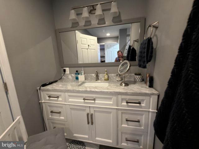 3417 BEAR POND LN, Amissville, VA 20106