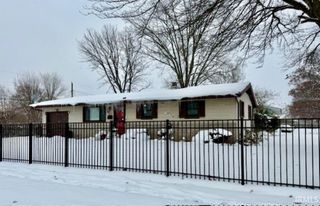 3322 Locke Street, South Bend, IN 46628