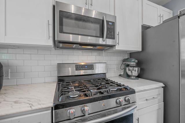 938 S HOLYOKE, Wichita, KS 67218