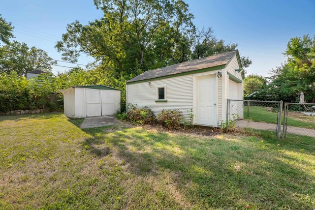 938 S HOLYOKE, Wichita, KS 67218