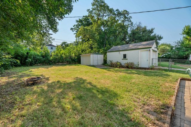 938 S HOLYOKE, Wichita, KS 67218