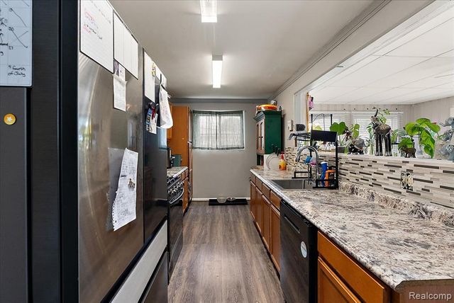 28740 Garfield Street, Roseville, MI 48066