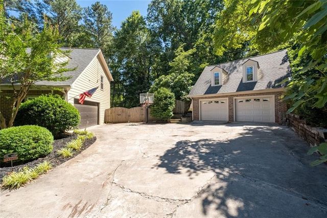 2351 Ashton Woods Court, Marietta, GA 30068