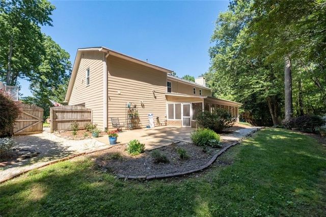 2351 Ashton Woods Court, Marietta, GA 30068