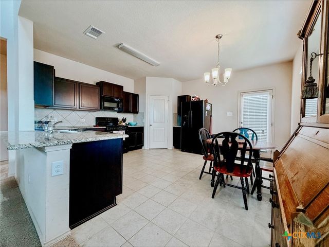 237 Tallow Trail, San Marcos, TX 78666
