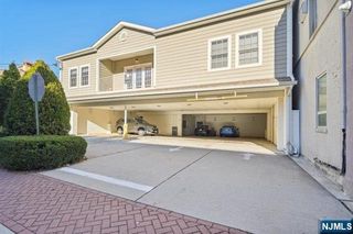 683 Main Street 22, Hackensack, NJ 07601