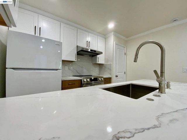 205 Wenatchee Cmn 16, Fremont, CA 94539