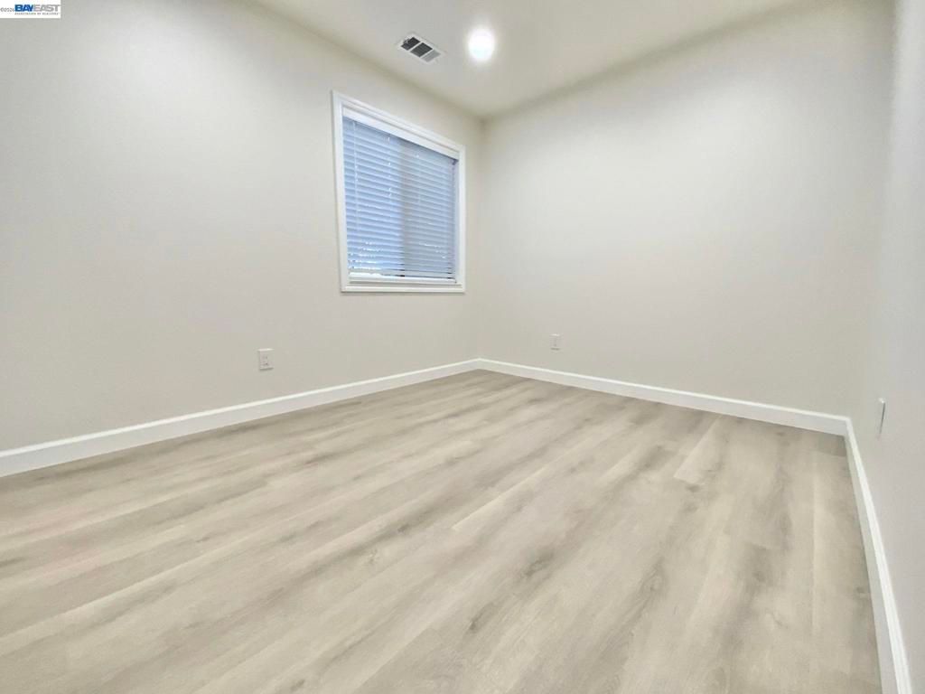 Image 17 of property listing at 205 Wenatchee Cmn 16, Fremont, CA 94539